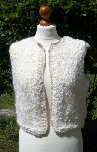 Gilet tricoté main de couleur blanc crème taille 38/40